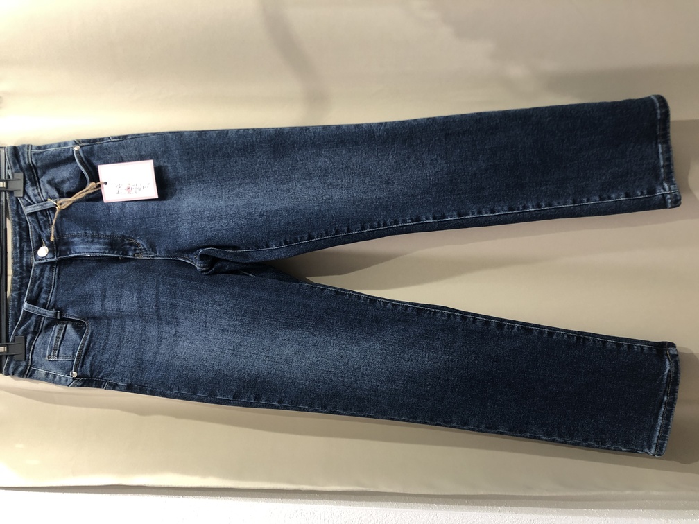 Vaquero recto. Talla 38. Precio 38E