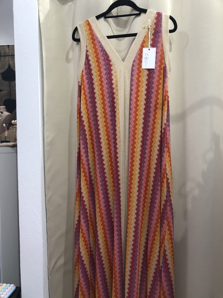 Vestido tirante ancho con brillo. Ponible y comodo para cualquier ocasion. Talla unica. Precio 30E